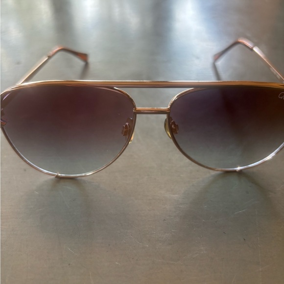Quay Aviator Rose Gold Frame Rose Gold Lens. High Key. - Picture 6 of 7